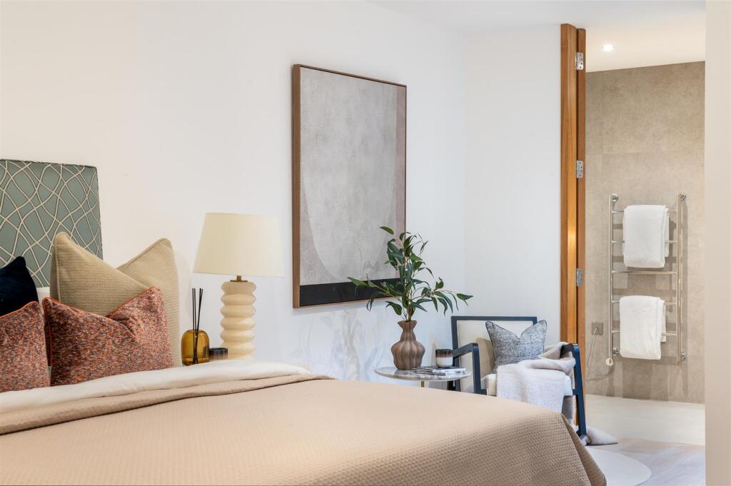 COTTENHAM PARK ROAD, 37, 2- (19).jpg