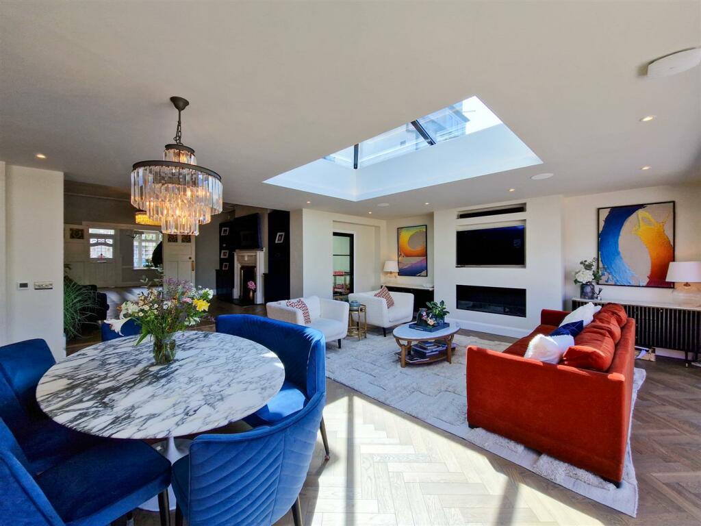 stunning open plan space