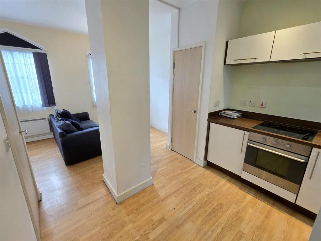 Kitchen/Lounge