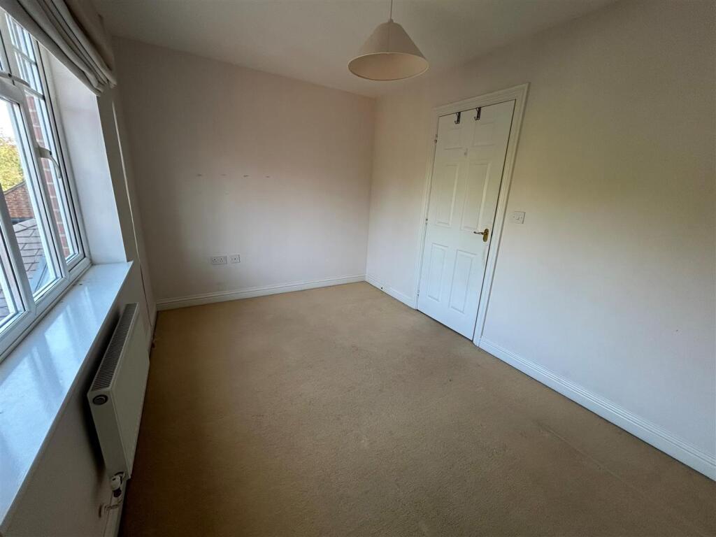 5 Le Freth Drive bedroom 3.jpg