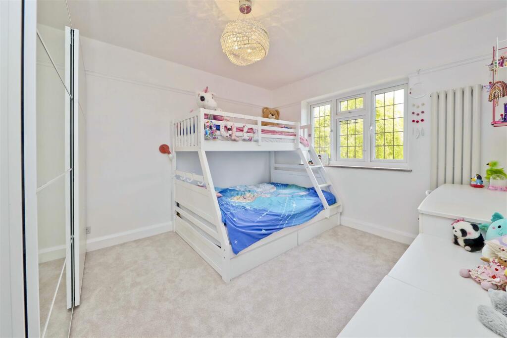 Second bedroom