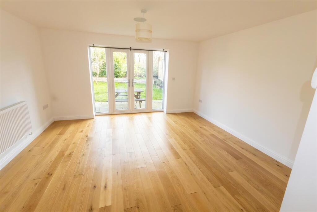 Swanwick Lane-06 - t.jpeg