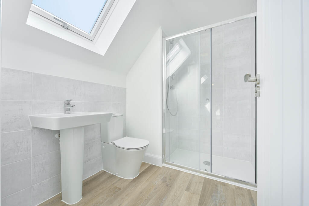 Vistry Minerva Heights Plot 349 Bed1 Ensuite 030425 019