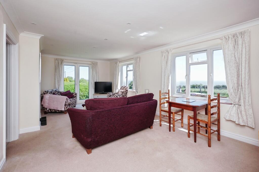 Living / Dining Room