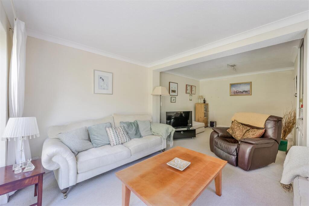 ROUNDWOOD VIEW (14 FROM 25)-19.jpg