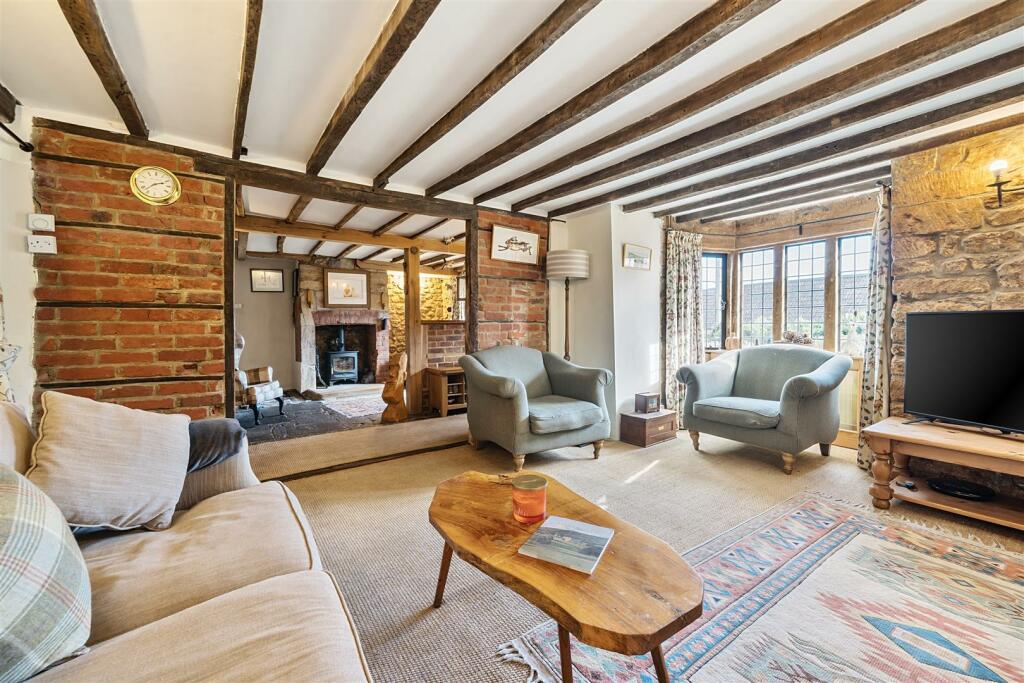 Sitting Room and Snug