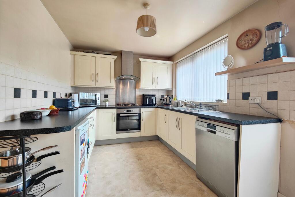 Light, Bright Kitchen