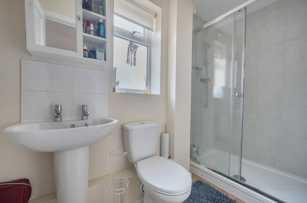 1371775-20-6900e9...