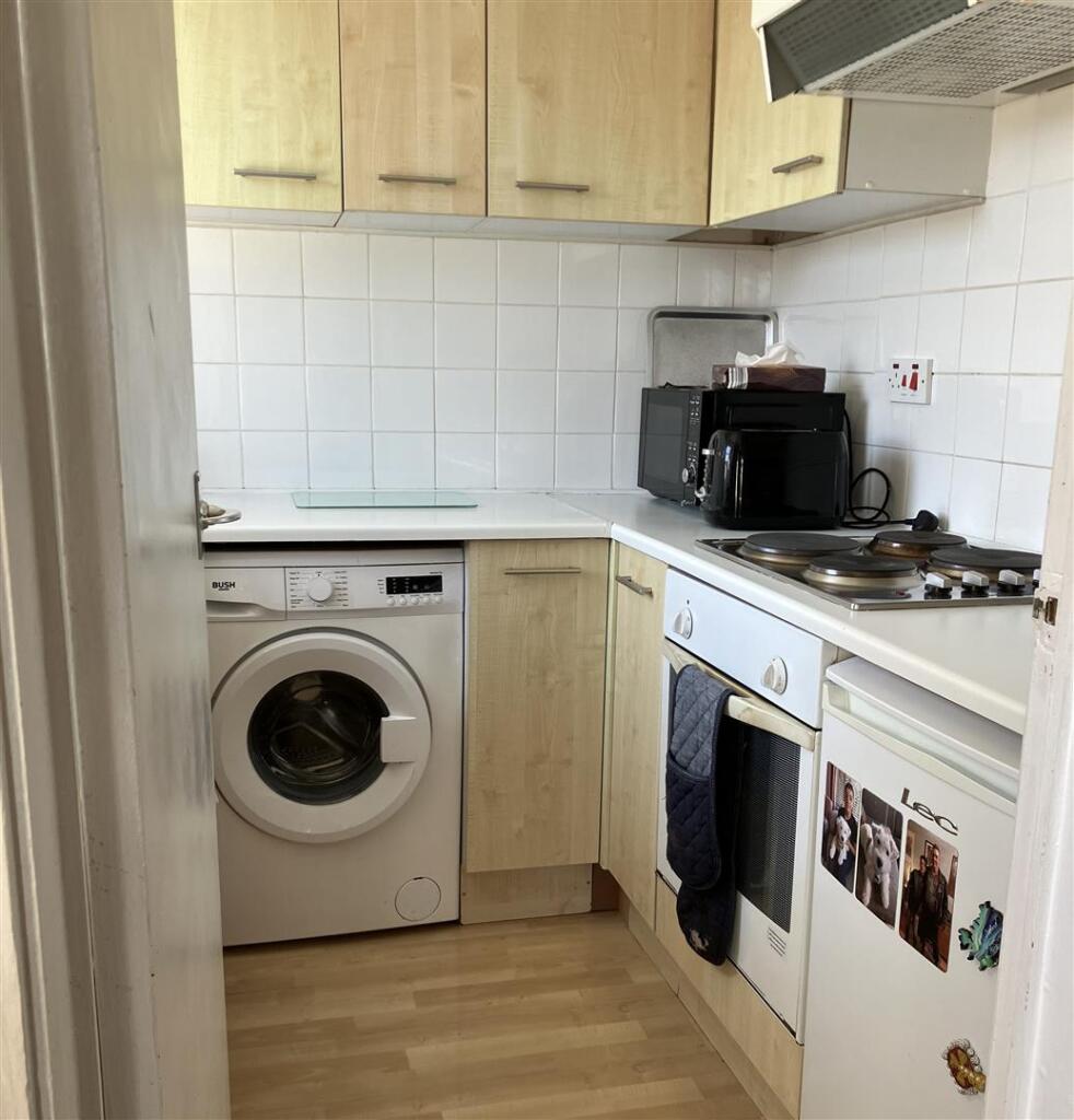 vertical kitchen.jpg