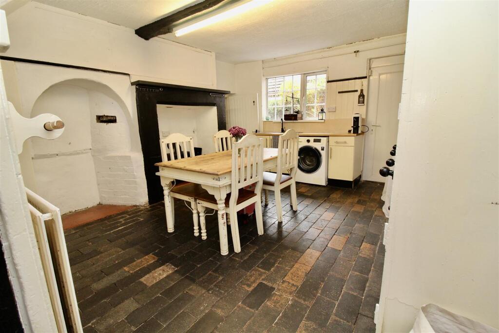 Secondary Kitchen (self contained annex)