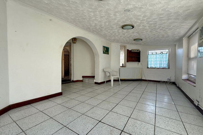 Entrance Lobby/Vestibule