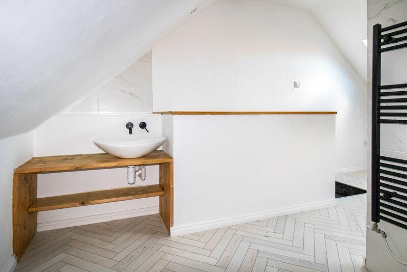 Bedroom One En-Suite