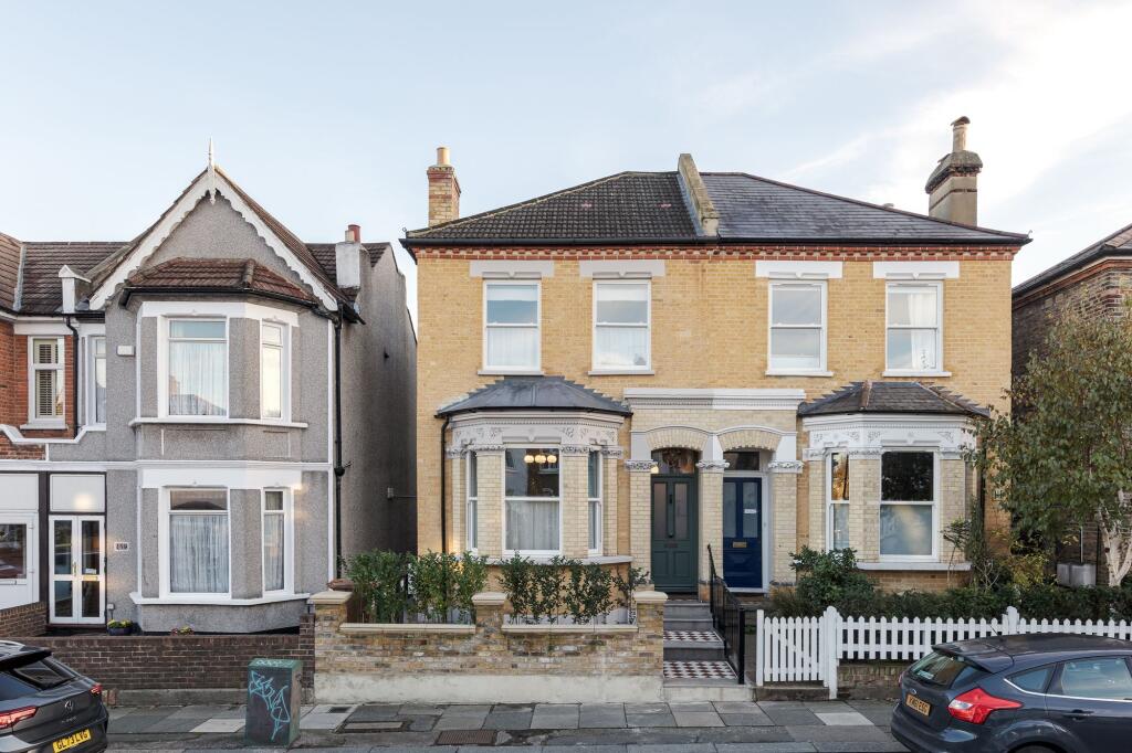 Woolstone Road, London, SE23