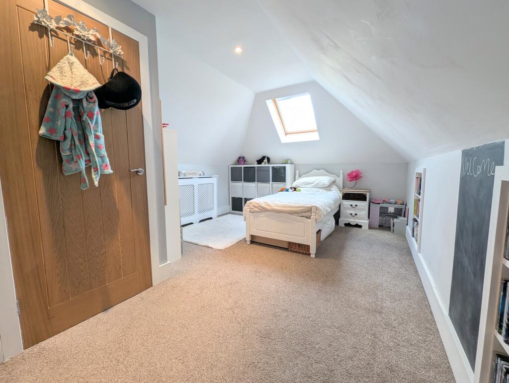 Bedroom 5