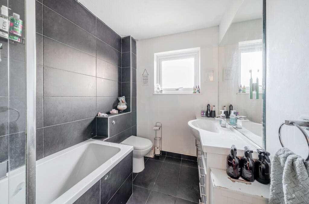 1374005-7-6912128...