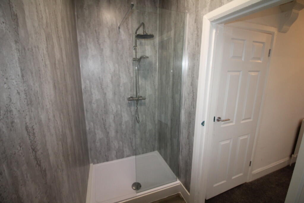 GF Shower Room