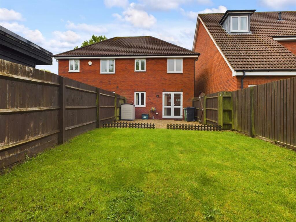 CAM02319G0-PR0107-ST