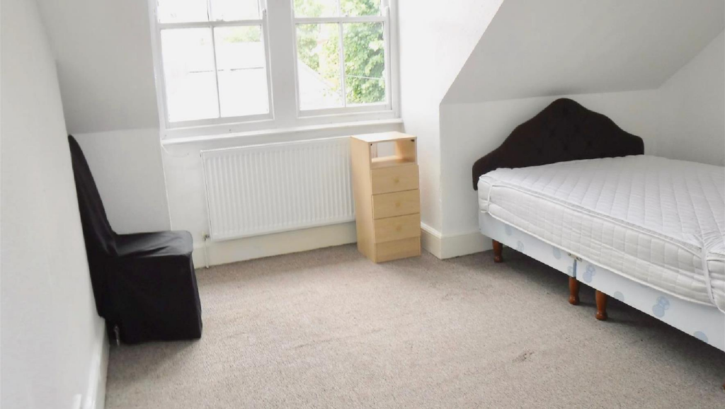 14 BRAZIL ST FLAT 2-02.png