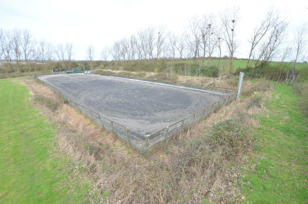60m x 20m Arena.JPG