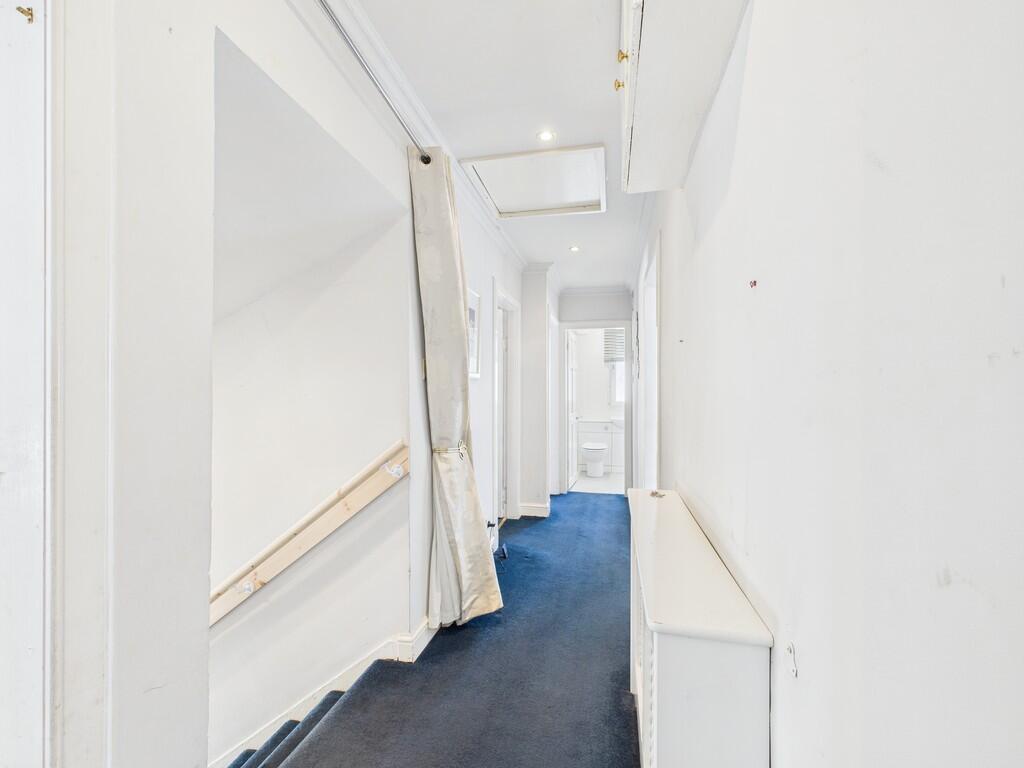 CAM05526G0-PR0040...