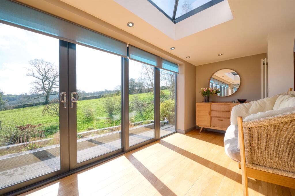 Garden Room - view.jpg