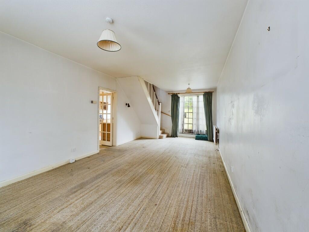 CAM02581G0-PR0042...