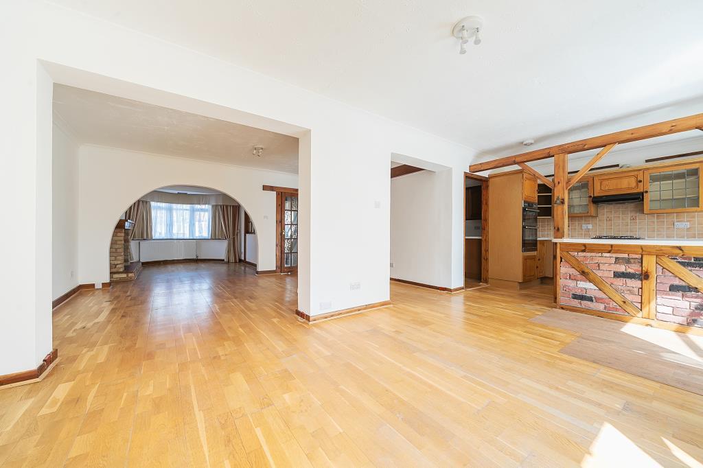 Kitchen/Dining Area
