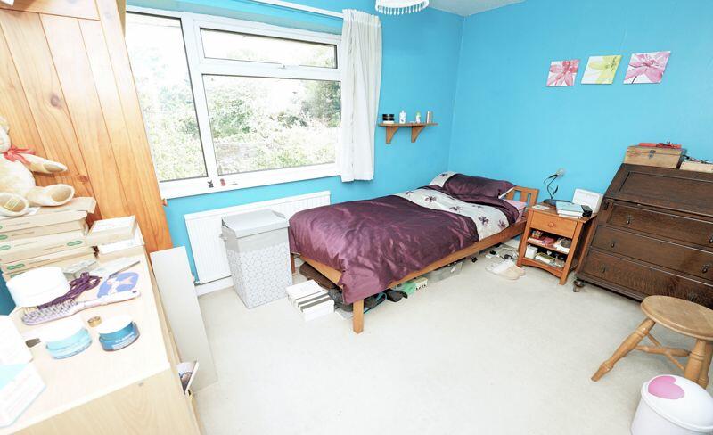 Double bedroom 3