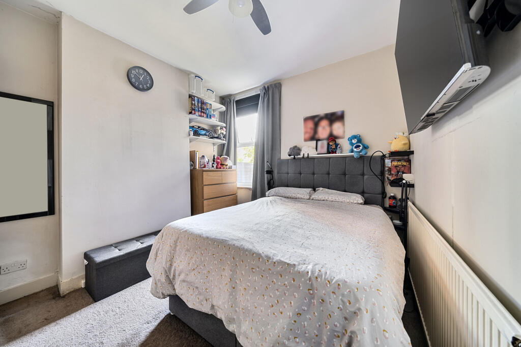 1311408-4-68540a8...