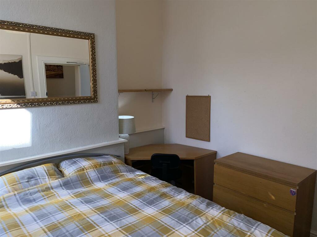Room 5 DSB.JPG