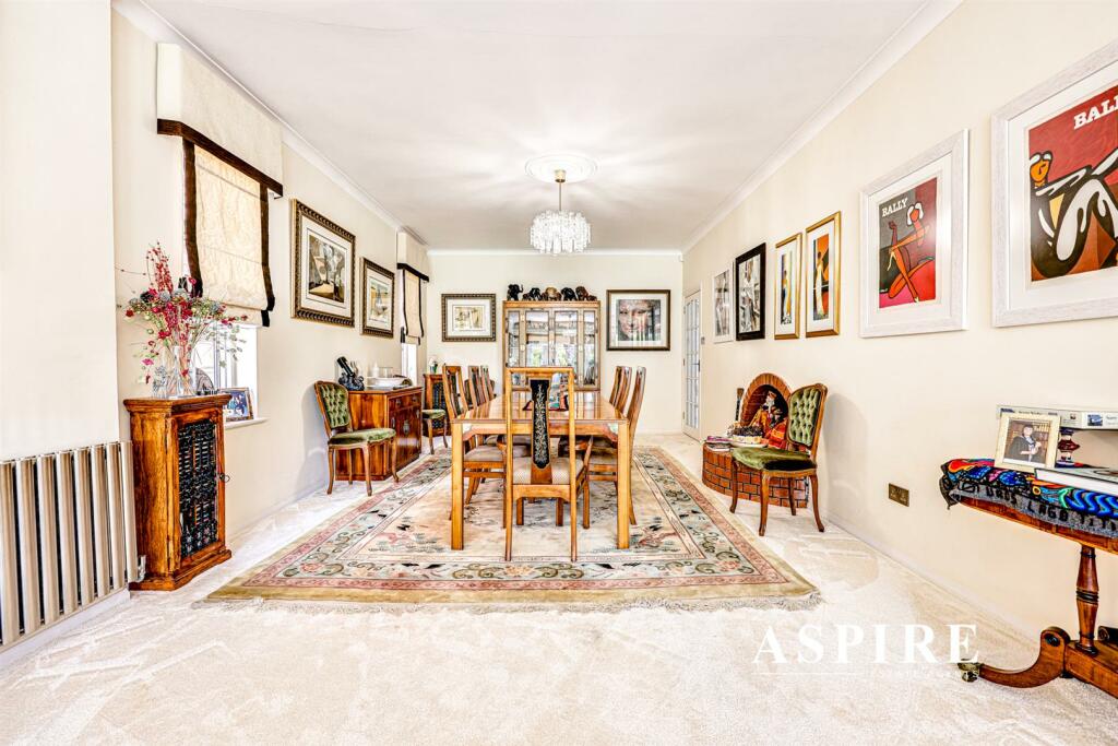 Crowstone Water 11001.jpg