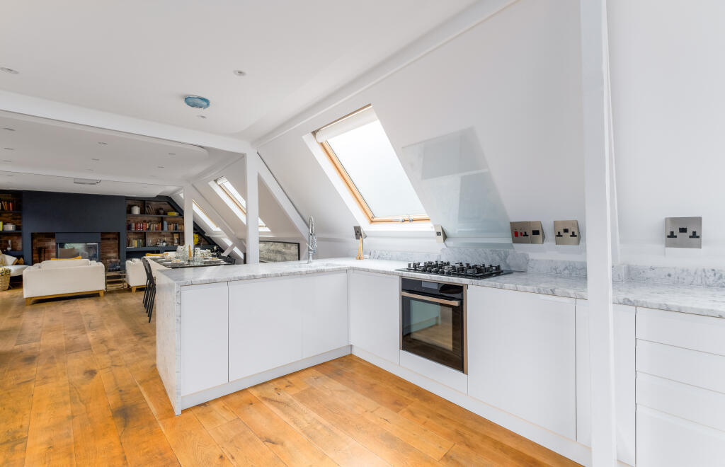 13_Dartmouth_Hill_032_HiRes.jpg