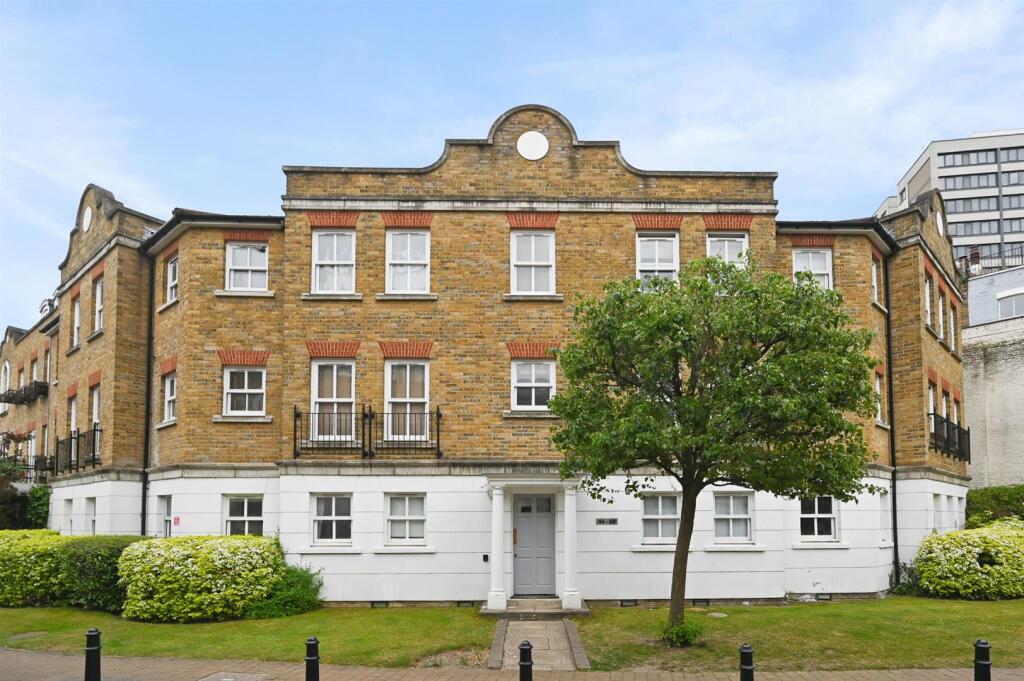 Byron Mews, Hampstead, London, NW3