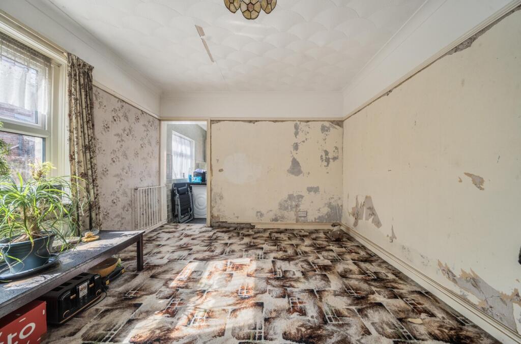 1298783-15-6839db...