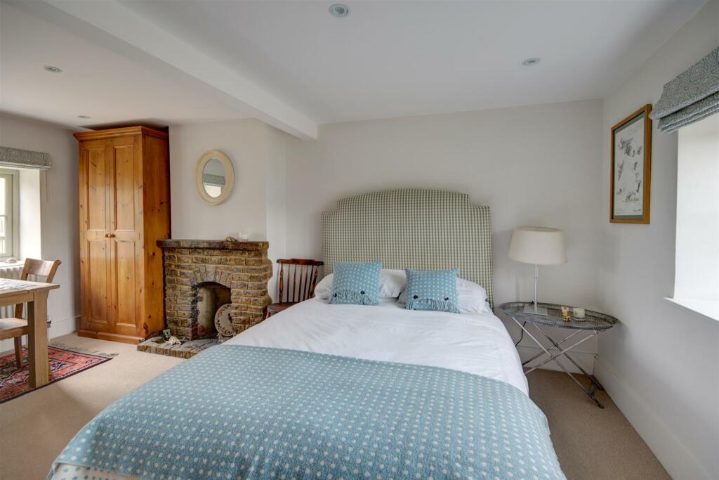 5 The Colony - Ground Floor Play Room, Bedroom 4 -