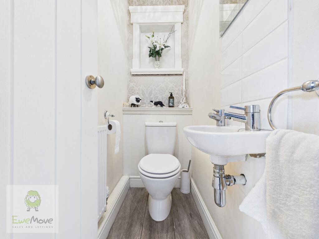 Ground Floor Cloakroom