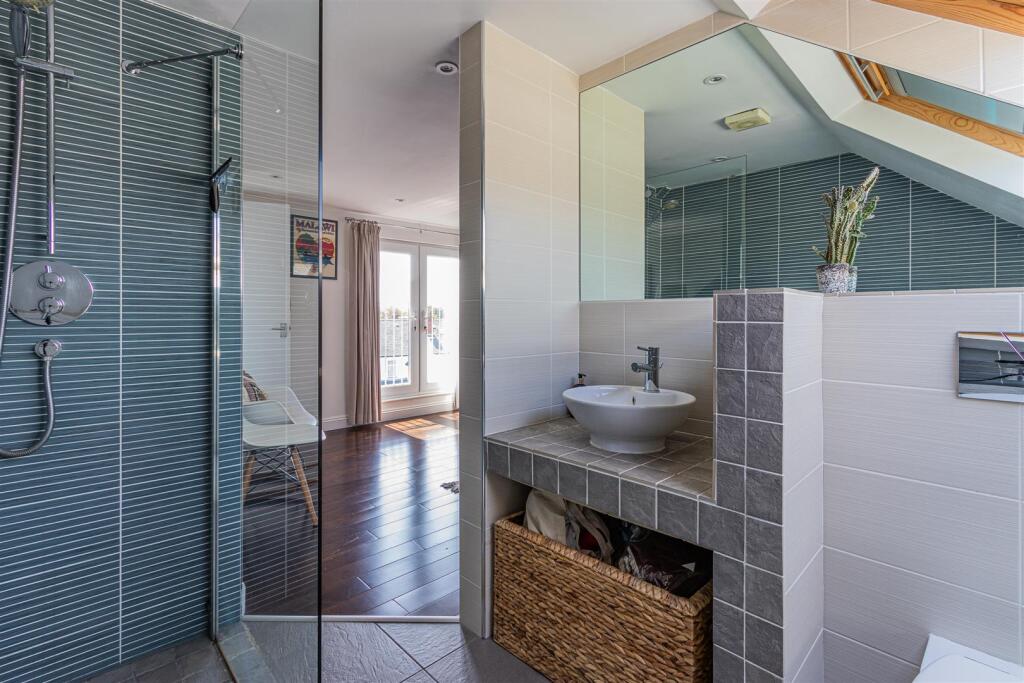 Amesbury Road 22 (20 of 26).jpg