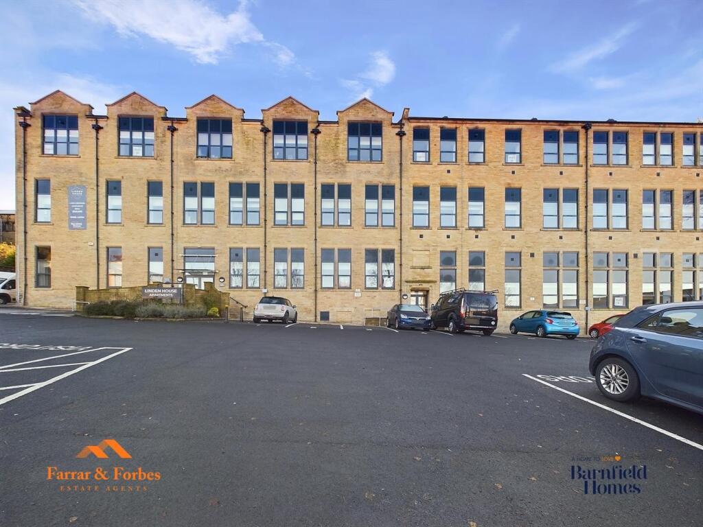 eZy Watermark_24-01-2025_03-49-58-9690pm.jpeg