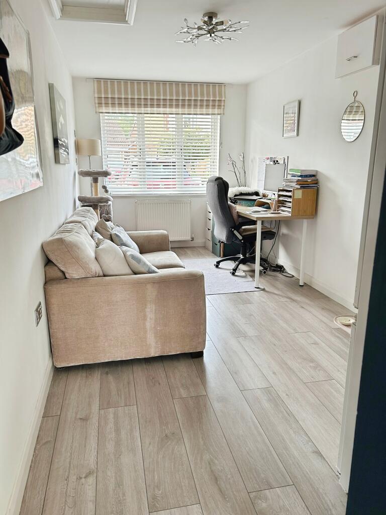 Office / Potential Bedroom 5