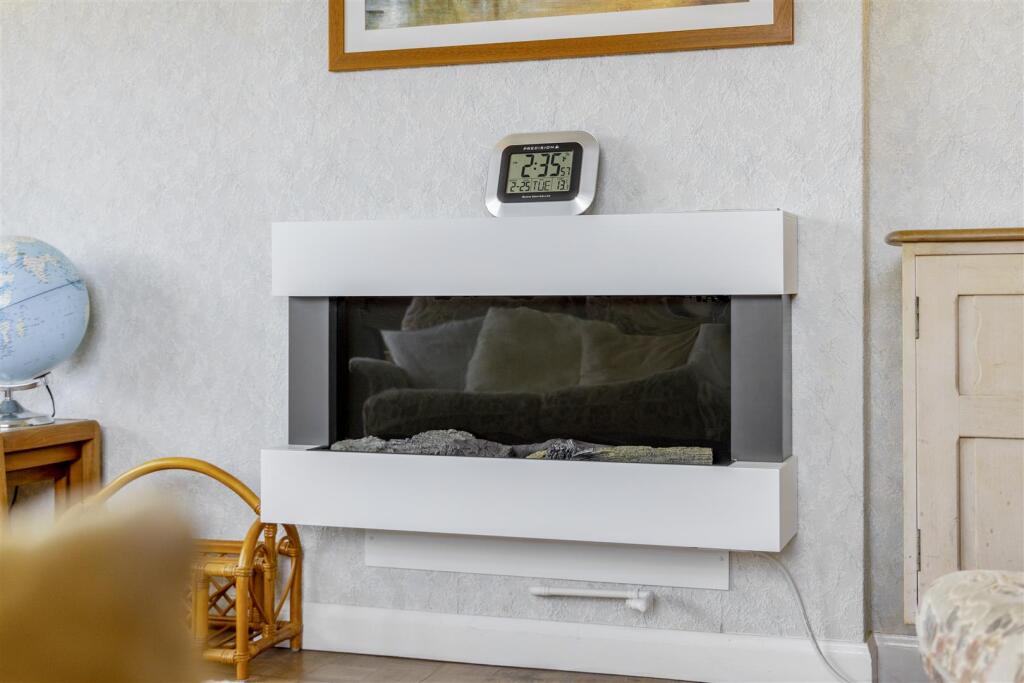 6 Somersby Way (Boston)-14.jpg