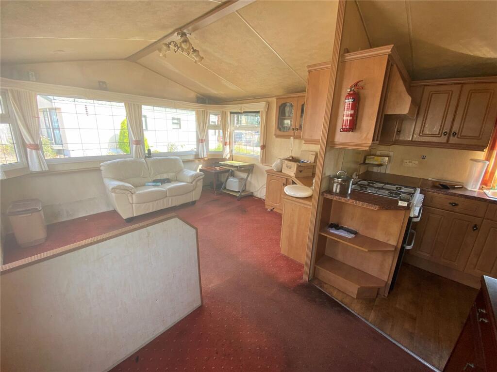 Living/Dining/Kitche