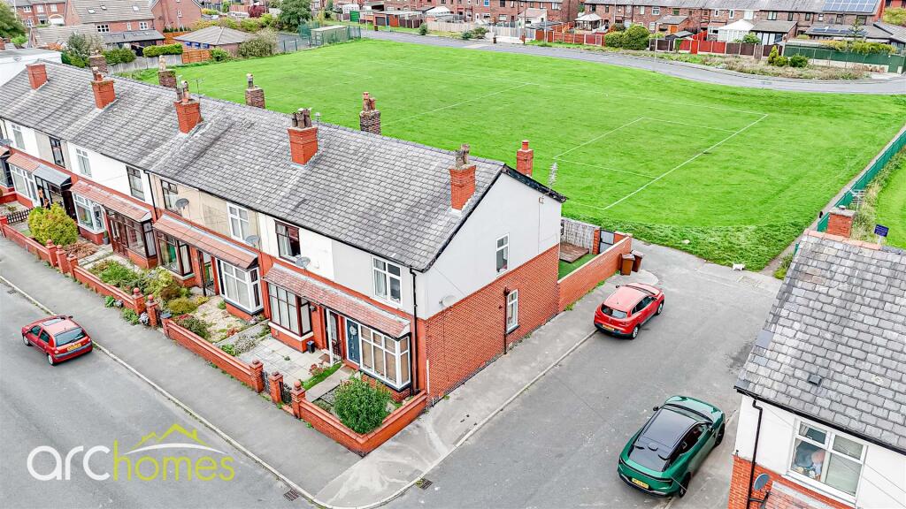 dji_fly_20251014_152046_0912_1760452192896_photo.j