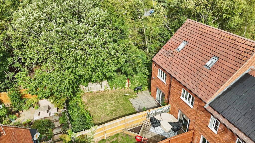 05d006b4-5-4783-A938-E0091124B69A-4007-000003042E5