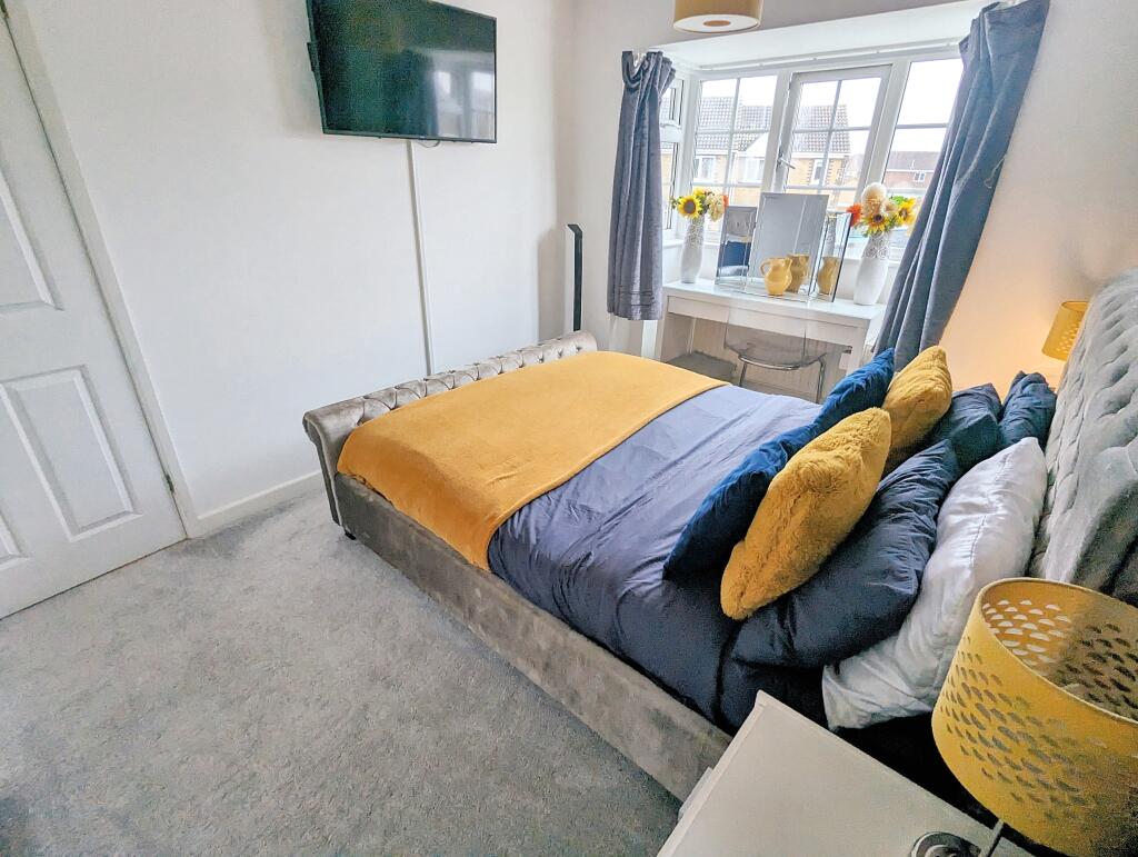 Main bedroom