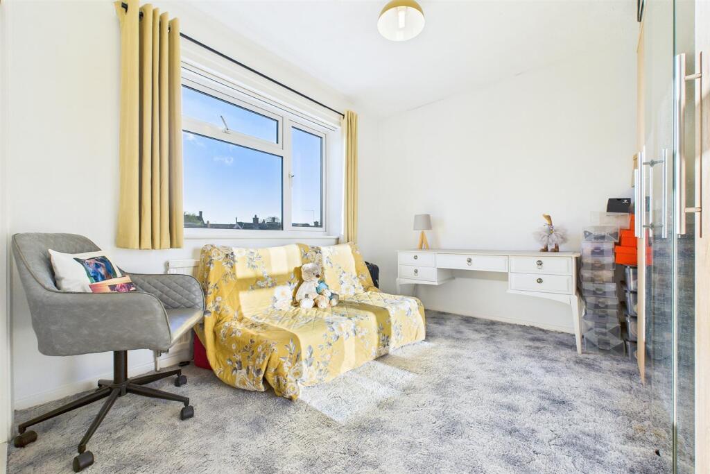Bedroom 3.jpg