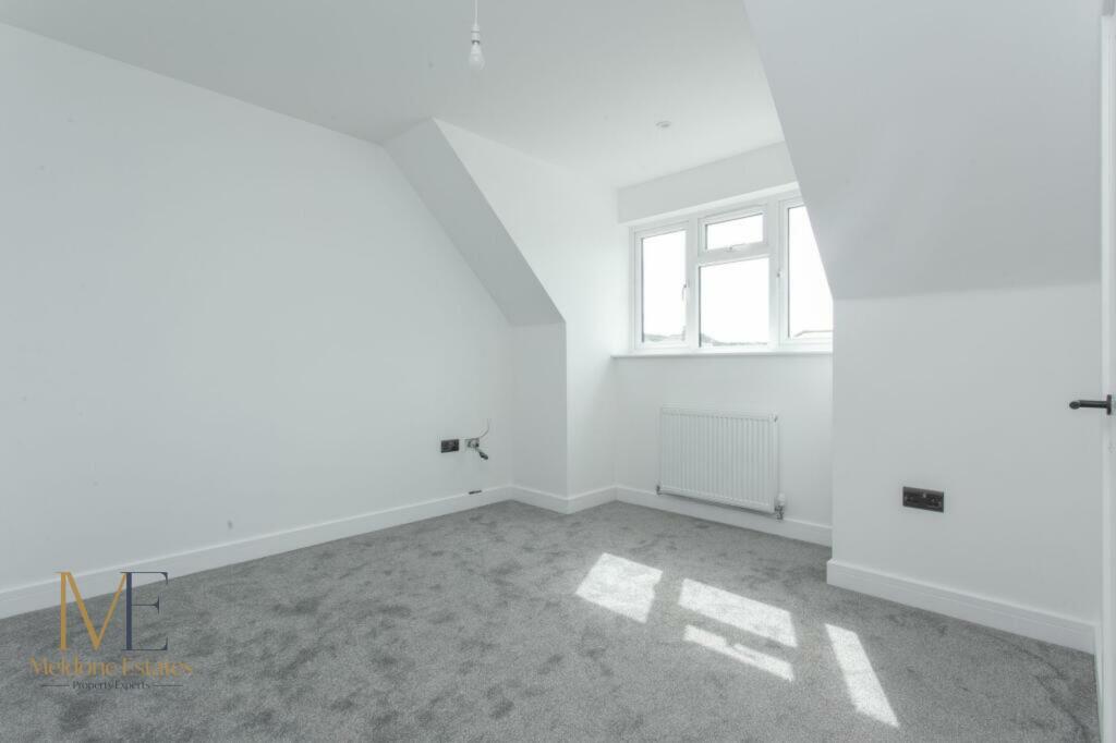 Bedroom 1.jpeg
