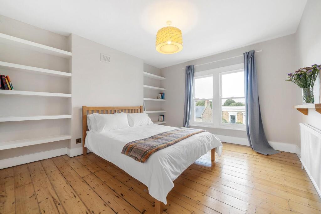 Bedroom 1.JPG