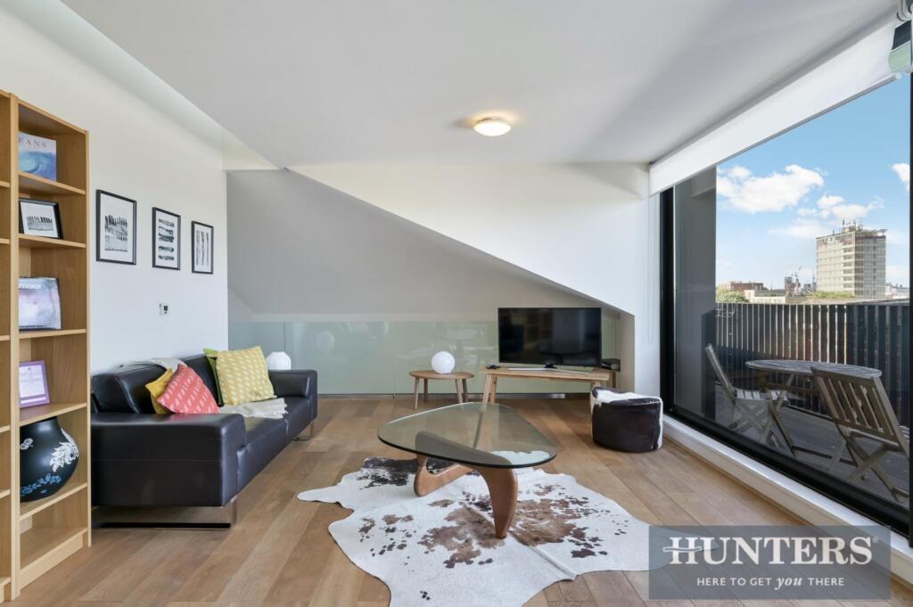 BAZALGETTE COURT-11.jpg