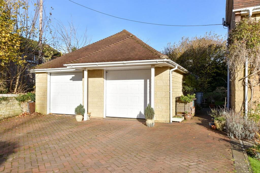 Workshop/Outbuildings