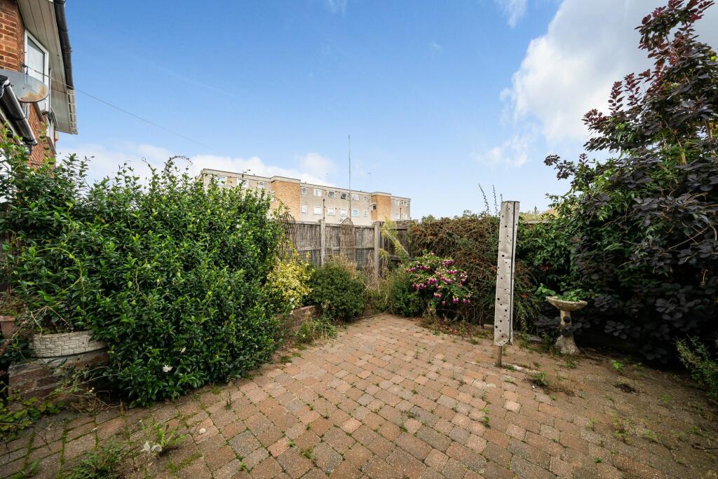 Garden (3)